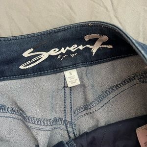 Seven Jeans size 8 stretchy